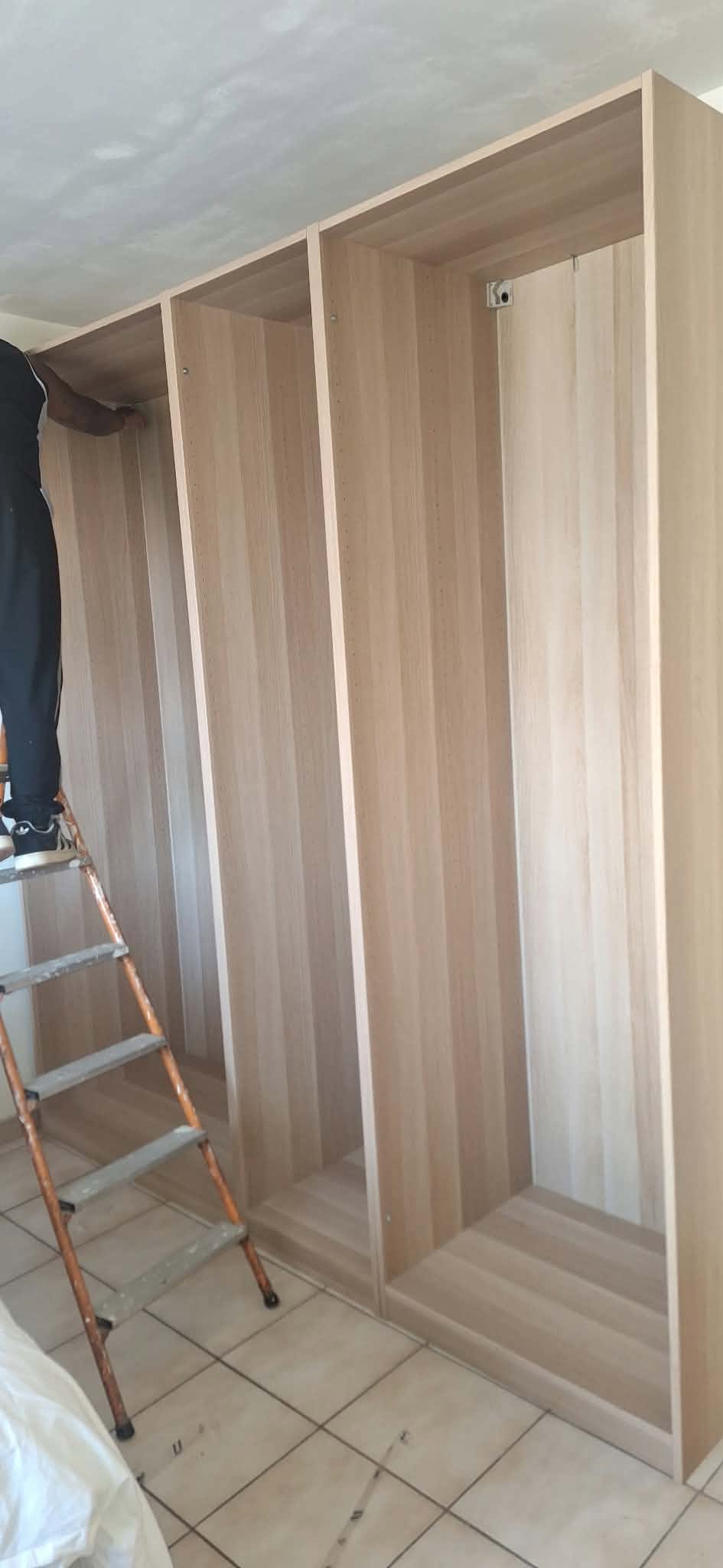 Finitions de la chambre